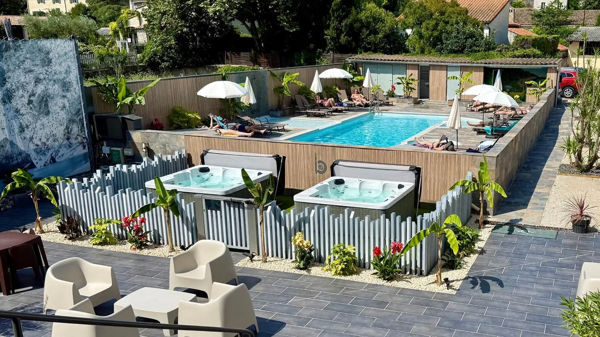 Logis Hotel Restaurant Bellevue Saint-Martin-d'Ardeche 3*,  France